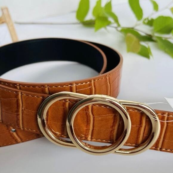 NWT A New Day Fashion Belt Faux Crocodile Pattern Gold Tone Buckle Sz medium - Picture 4 of 7